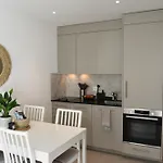 Apartment Charming With Terrace 5 Minutes From Murten