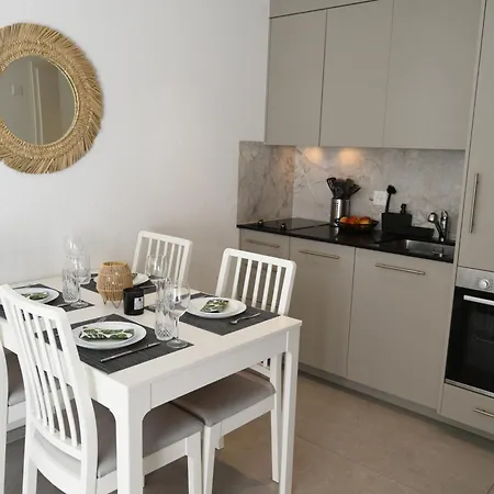 Appartamento Charming With Terrace 5 Minutes From Murten