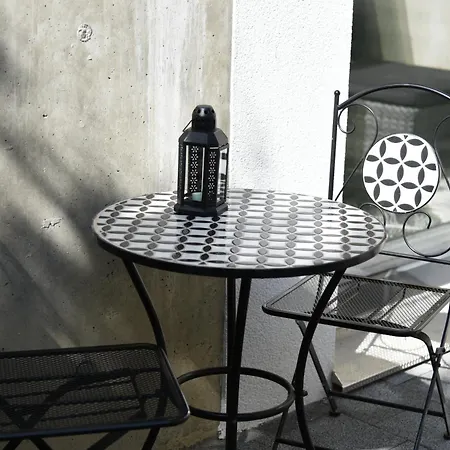 Charming With Terrace 5 Minutes From Murten Appartamento Münchenwiler