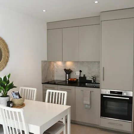Appartamento Charming With Terrace 5 Minutes From Murten