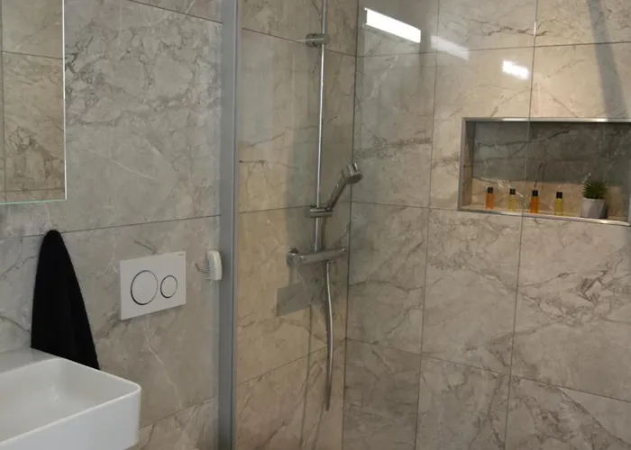 Charming With Terrace 5 Minutes From Murten * Munchenwiler